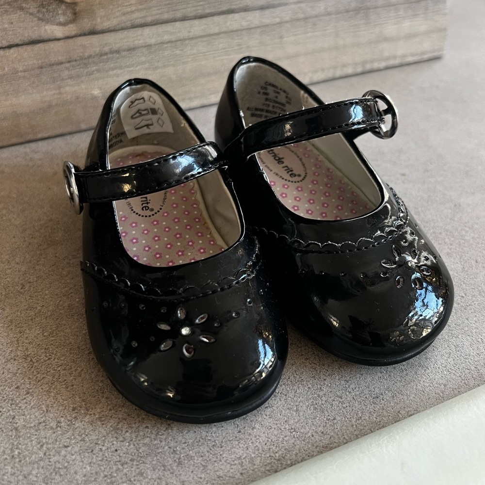 Stride Rite Shoes ✨💫 - Picture 3 of 3